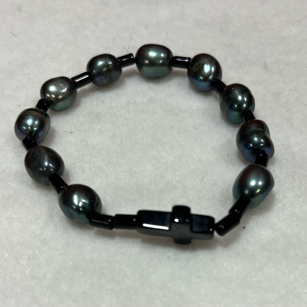Cross bracelet